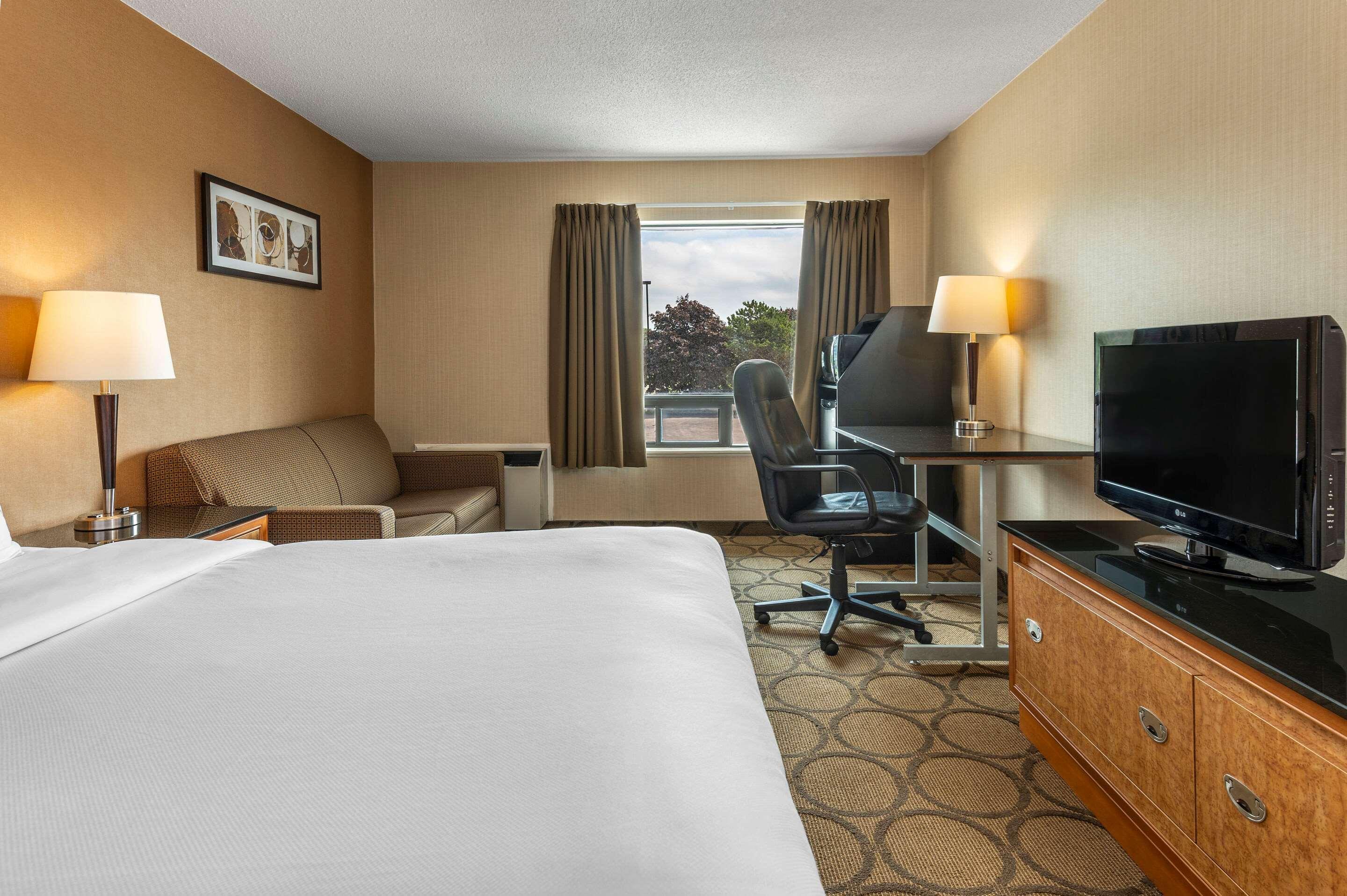 Comfort Inn Sherbrooke Exterior foto
