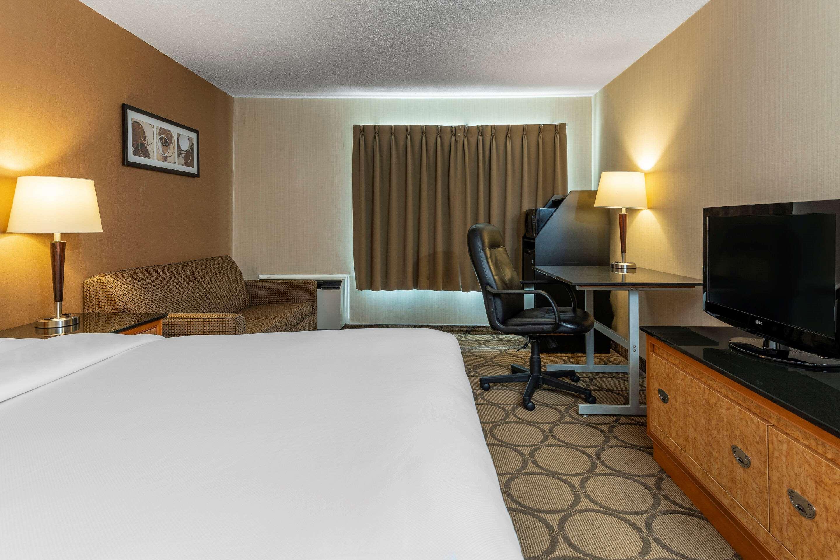 Comfort Inn Sherbrooke Exterior foto