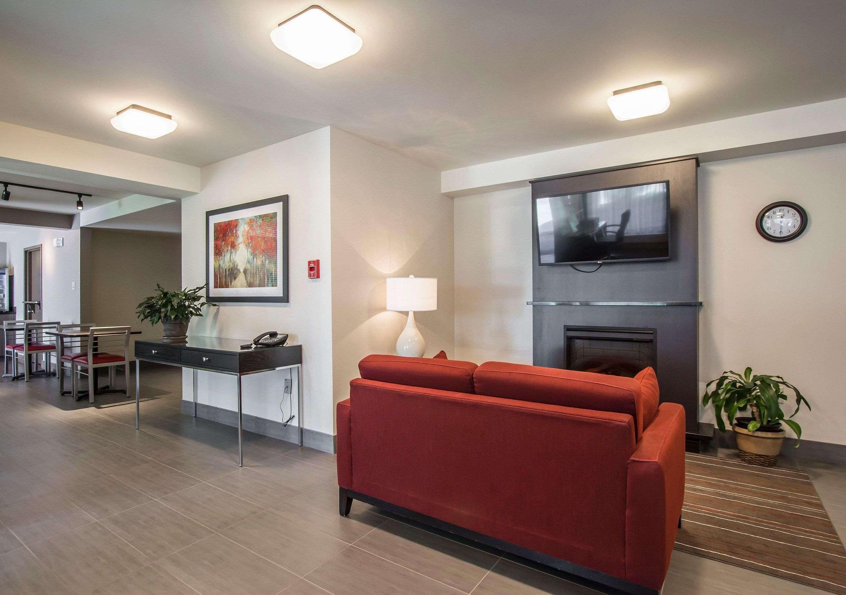Comfort Inn Sherbrooke Exterior foto